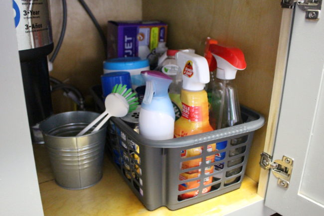 Kitchen Pantry Organization #OrganizedOnFleek - Hey Trina