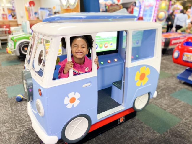 chuck e cheese toddler play area